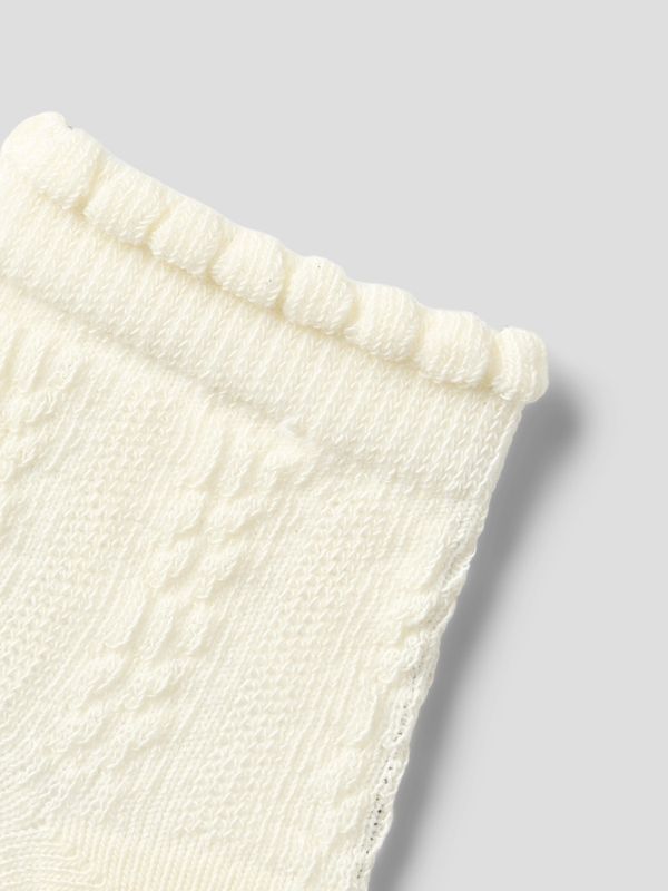 Nbfkendra offwhite sokker m/mønster