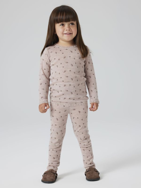 Nmfwang gammelrosa ullstilongs m/Blomster